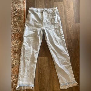 Old Navy light wash sky hi straight leg jeans